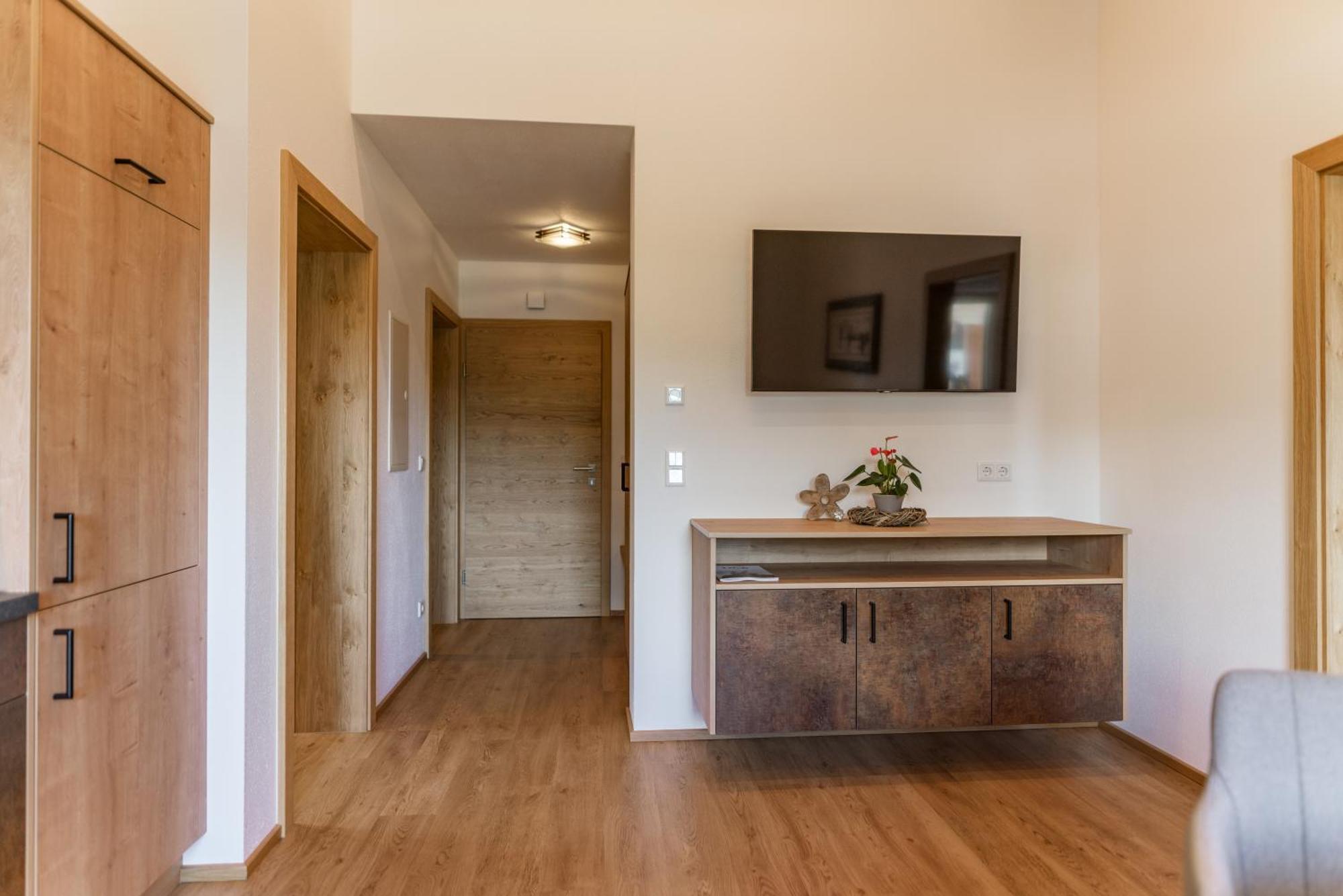 Apartments Haufhof , Haus Im Ennstal Bei Schladming Zewnętrze zdjęcie